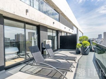 Venta de Departamento duplex de 4 ambientes con dos balcones en Colegiales