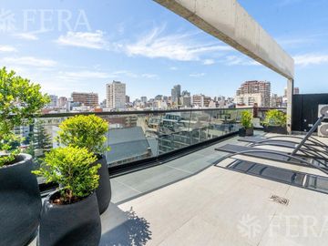 Venta de Departamento duplex de 4 ambientes con dos balcones en Colegiales