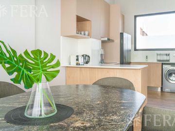 Venta de Departamento duplex de 4 ambientes con dos balcones en Colegiales