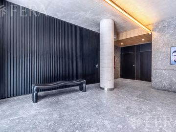 Venta de Departamento duplex de 4 ambientes con dos balcones en Colegiales