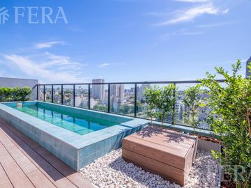 Venta de Departamento duplex de 4 ambientes con dos balcones en Colegiales