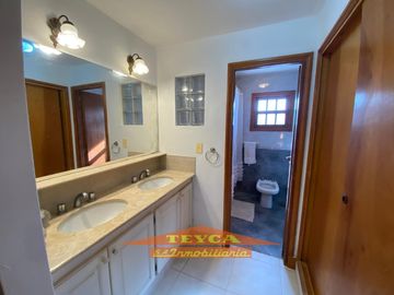 Casa en Venta Zona Golf