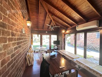 CASA EN VENTA EN COUNTRY MASCHWITZ CLUB