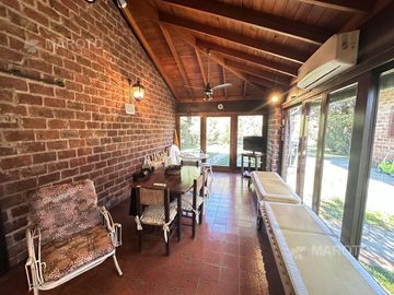CASA EN VENTA EN COUNTRY MASCHWITZ CLUB