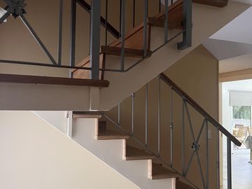 Casa en venta o alquiler en Barrio Privado Santa Ana
