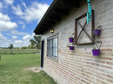 Venta complejo de 2 cabañas en Bahía de los Lobos - Laguna De Lobos