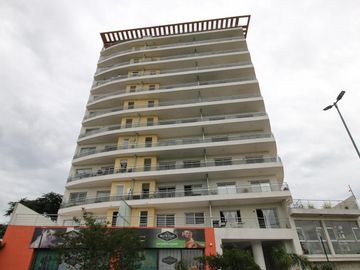 Departamento en venta 4 ambientes en Berazategui con cochera doble y vista al río