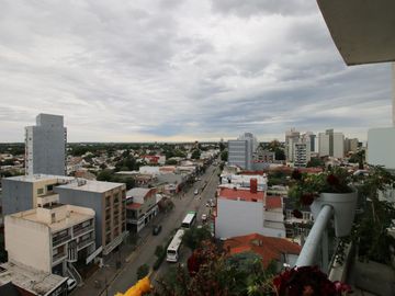 Departamento en venta 4 ambientes en Berazategui con cochera doble y vista al río