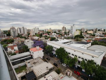 Departamento en venta 4 ambientes en Berazategui con cochera doble y vista al río