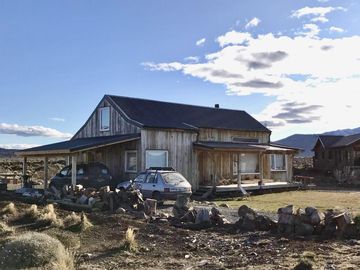 Hermosa casa en Marías del Valle, junto al aeropuerto Chapelco.