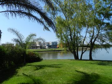 VENTA, CASA, EL CANTON, BARRIO NORTE, LOTE AL 300