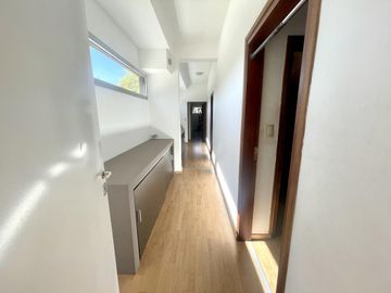 CASA EN VENTA LA ARBOLEDA  - 4 Dormitorios  - Oficina -  Pileta - Gran parque  - Escritura