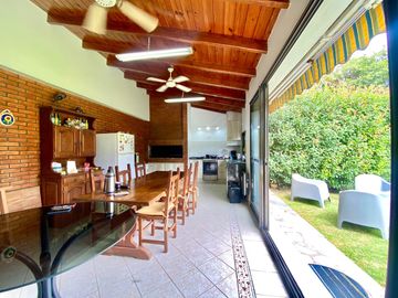 Casa en  funes