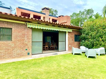 Casa en  funes