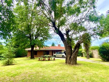 Casa en  funes