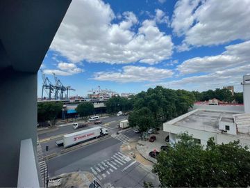 Excelente Loft en venta con cochera. Distrito Quartier, Retiro.