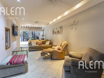 Casa en venta en Lomas de Zamora Oeste