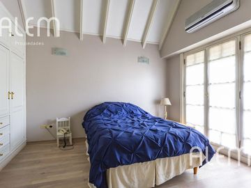 Casa en venta en Lomas de Zamora Oeste