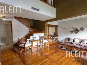 Casa en venta en Lomas de Zamora Oeste
