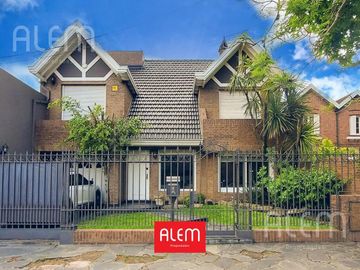 Casa en venta en Lomas de Zamora Oeste
