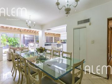 Casa en venta en Lomas de Zamora Oeste