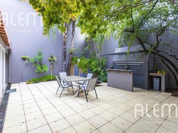 Casa en venta en Lomas de Zamora Oeste