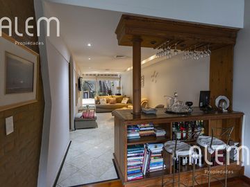 Casa en venta en Lomas de Zamora Oeste