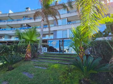 Venta de Departamento en duplex de  3 ambientes en complejo Vista Bahia Nordelta