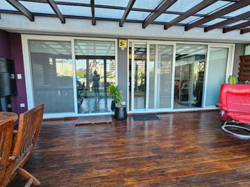 Venta de Departamento en duplex de  3 ambientes en complejo Vista Bahia Nordelta