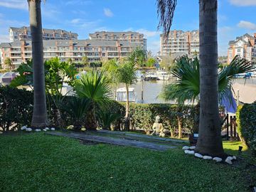 Venta de Departamento en duplex de  3 ambientes en complejo Vista Bahia Nordelta