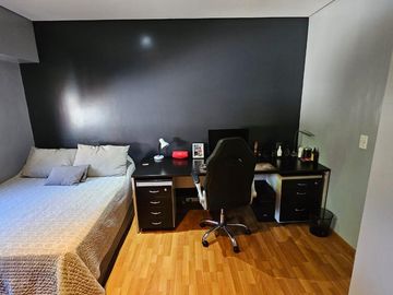 Venta Casa 3 dormitorios y escritorio con jardin en Martinez