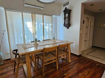 Venta Casa 3 dormitorios y escritorio con jardin en Martinez