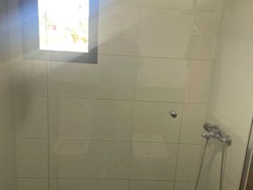 Casa en venta - 3 Dormitorios 2 Baños - Cochera - 160mts2 - San Miguel del Monte