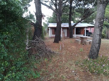 Casa en venta - 3 Dormitorios 1 Baño - Cochera - 500Mts2 - Nueva Atlantis