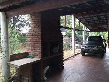 Casa en venta - 3 Dormitorios 1 Baño - Cochera - 500Mts2 - Nueva Atlantis