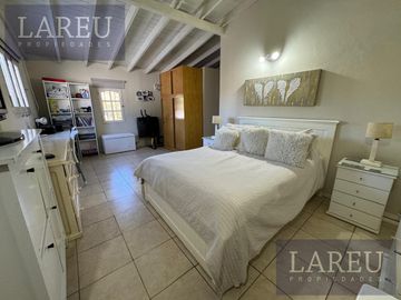 Casa en Venta en Montecarlo, Pilar