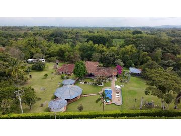 Se Vende Hermosa Finca Turística En Montenegro Quindio