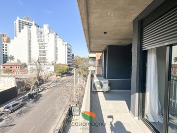 Posesión inmediata.  A Estrenar en Nueva Córdoba.