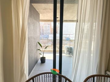 Posesión inmediata.  A Estrenar en Nueva Córdoba.