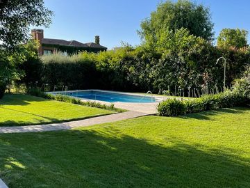 Casa 4 dormitorios con pileta - Funes Hills Cadaques - Funes | Venta