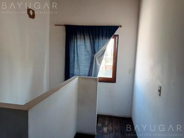 Venta / Casa Amoblada con Pileta / Permuta / Apto Crédito / De Vicenzo Grande