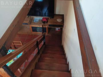 Venta / Casa Amoblada con Pileta / Permuta / Apto Crédito / De Vicenzo Grande