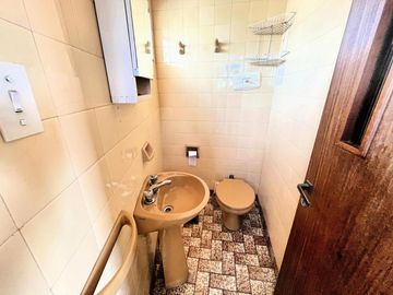Venta casa en primer piso   quincho completo con pileta en terraza APTO CRÉDITO en zona Sur
