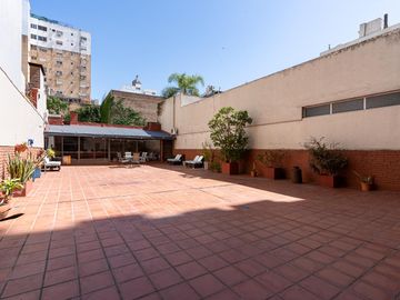 Departamento de 3 dormitorios a la venta en San Luis 433.