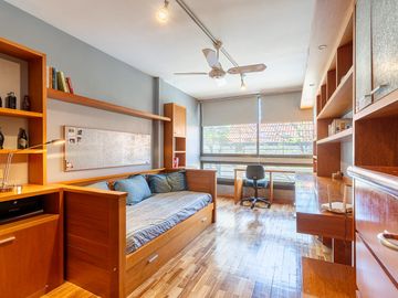 Departamento de 3 dormitorios a la venta en San Luis 433.