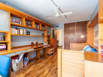 Departamento de 3 dormitorios a la venta en San Luis 433.