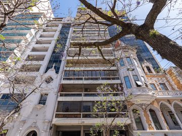 Departamento de 3 dormitorios a la venta en San Luis 433.
