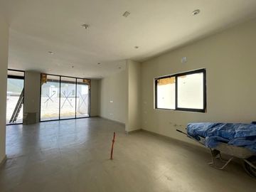 Casa en venta en Amorada Residencial!!