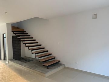 SE VENDE CASA EN Privada San Pedro, San José de Arriba, Santiago, Nuevo León, 67300, MEX