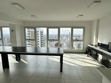 Departamento en Lomas de Zamora, 3 ambientes con balcon terraza, baulera y cochera!